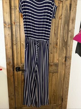 Zenana Outfitters Navy & White Striped Top